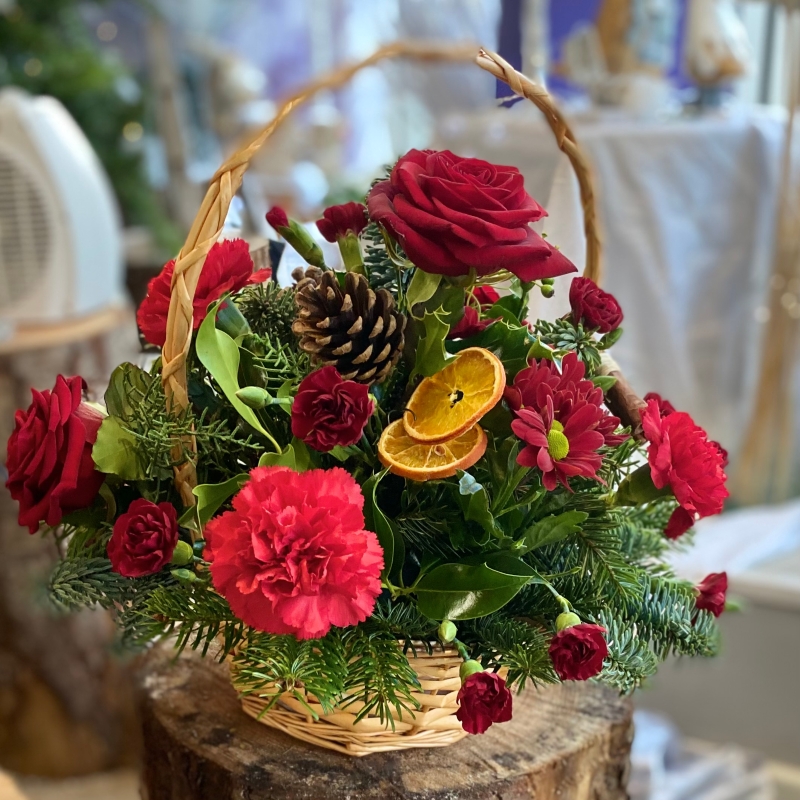 Christmas Festive Basket